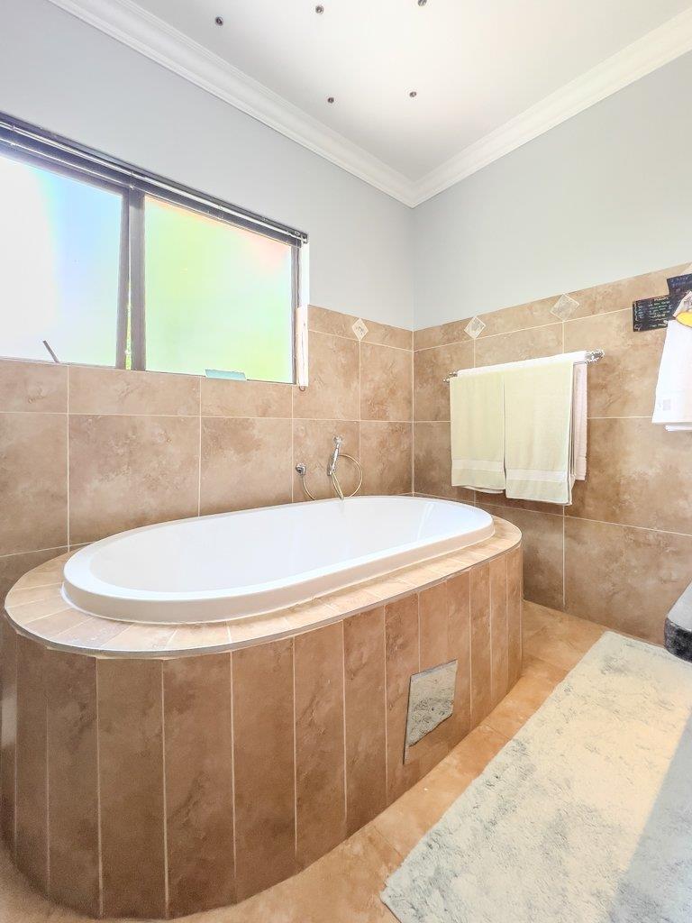 4 Bedroom Property for Sale in Heritage Hill Gauteng