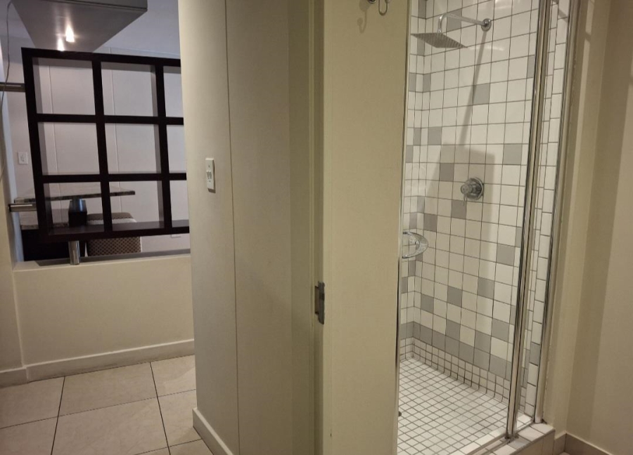 To Let 2 Bedroom Property for Rent in Benmore Gauteng