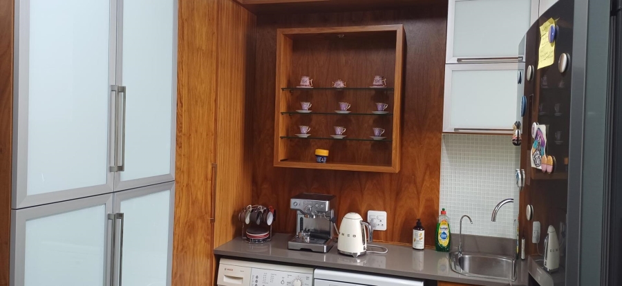 2 Bedroom Property for Sale in Killarney Gauteng