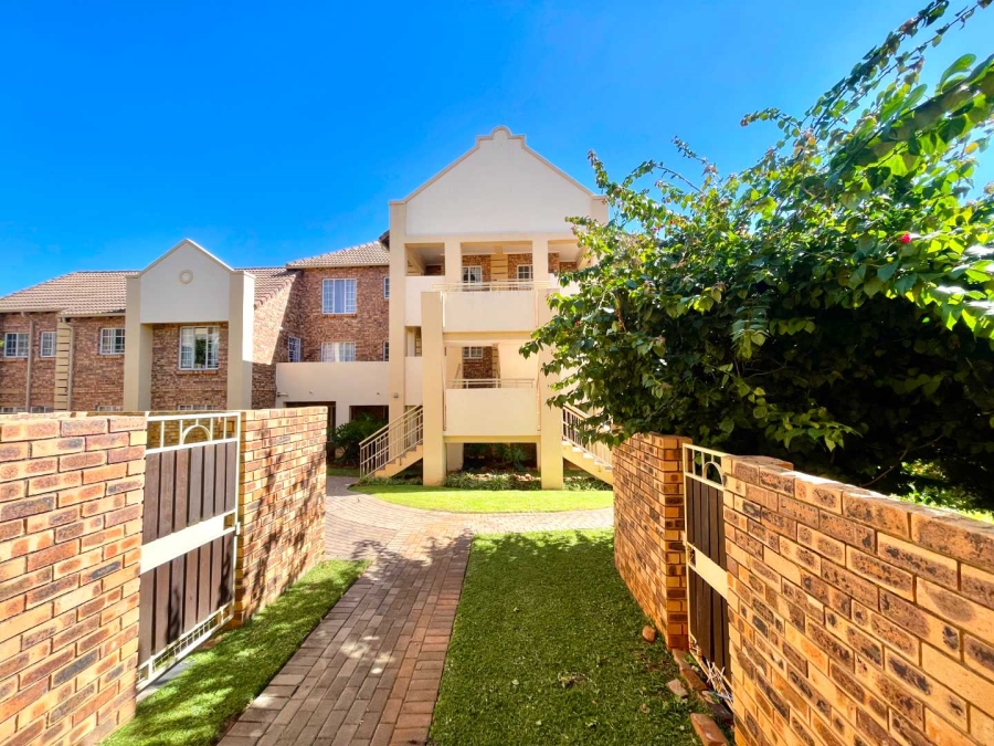 2 Bedroom Property for Sale in Olympus AH Gauteng