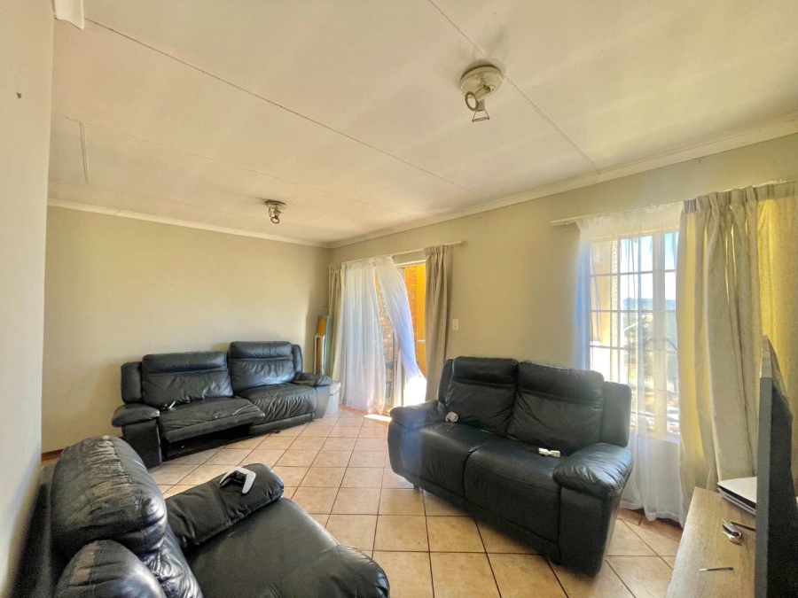 2 Bedroom Property for Sale in Olympus AH Gauteng