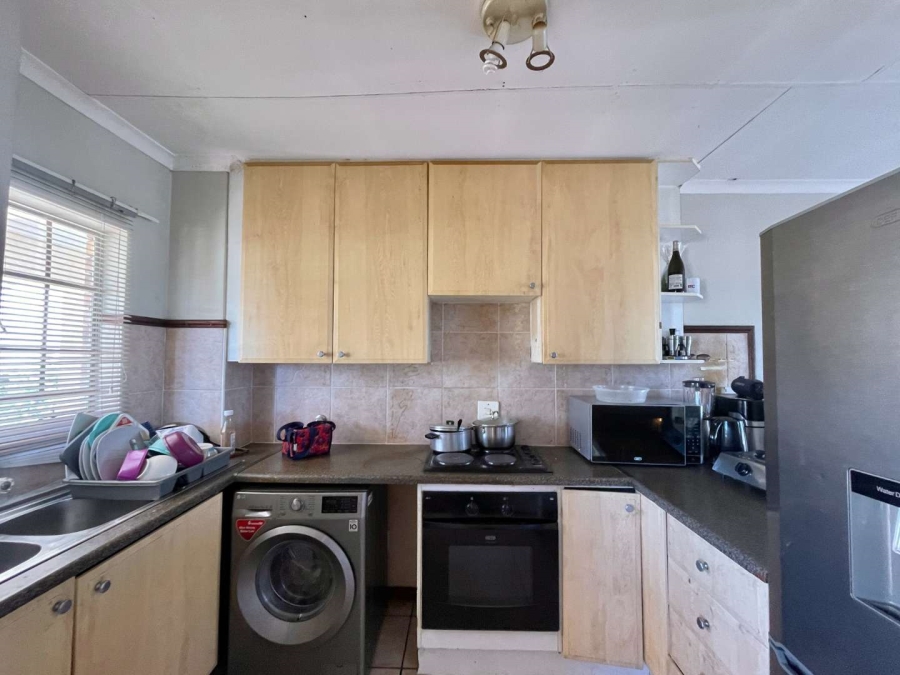 2 Bedroom Property for Sale in Olympus AH Gauteng