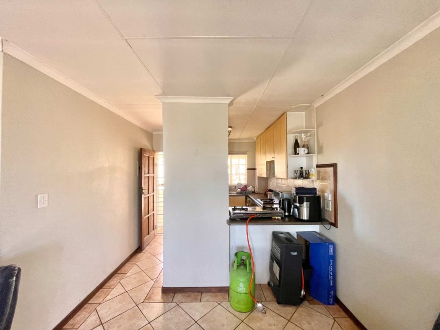 2 Bedroom Property for Sale in Olympus AH Gauteng