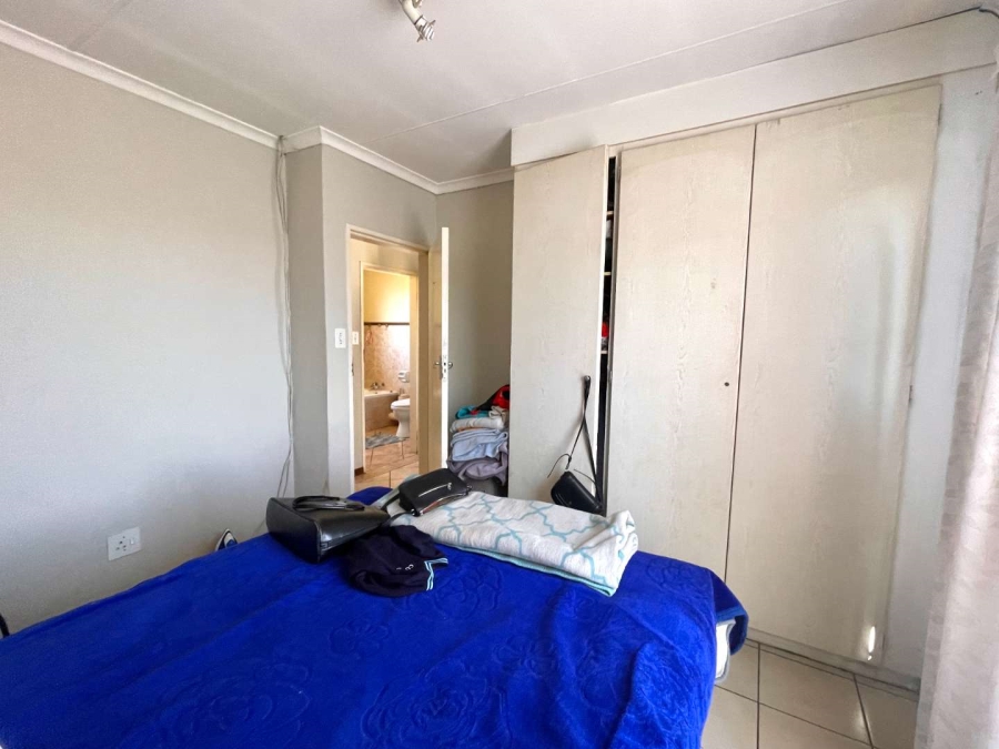 2 Bedroom Property for Sale in Olympus AH Gauteng