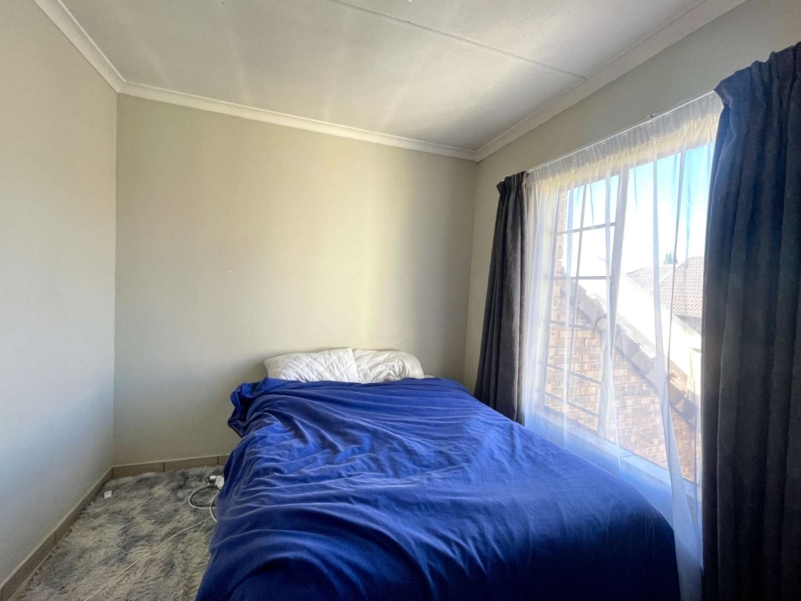 2 Bedroom Property for Sale in Olympus AH Gauteng