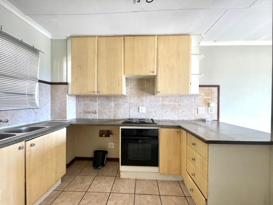 2 Bedroom Property for Sale in Olympus AH Gauteng