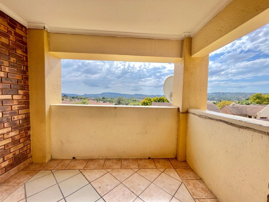 2 Bedroom Property for Sale in Olympus AH Gauteng