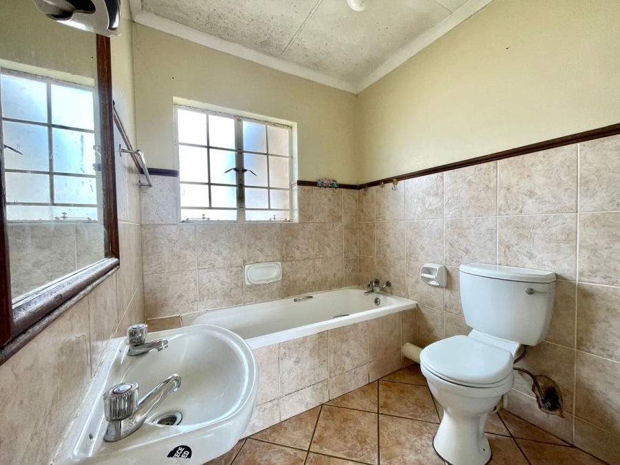 2 Bedroom Property for Sale in Olympus AH Gauteng