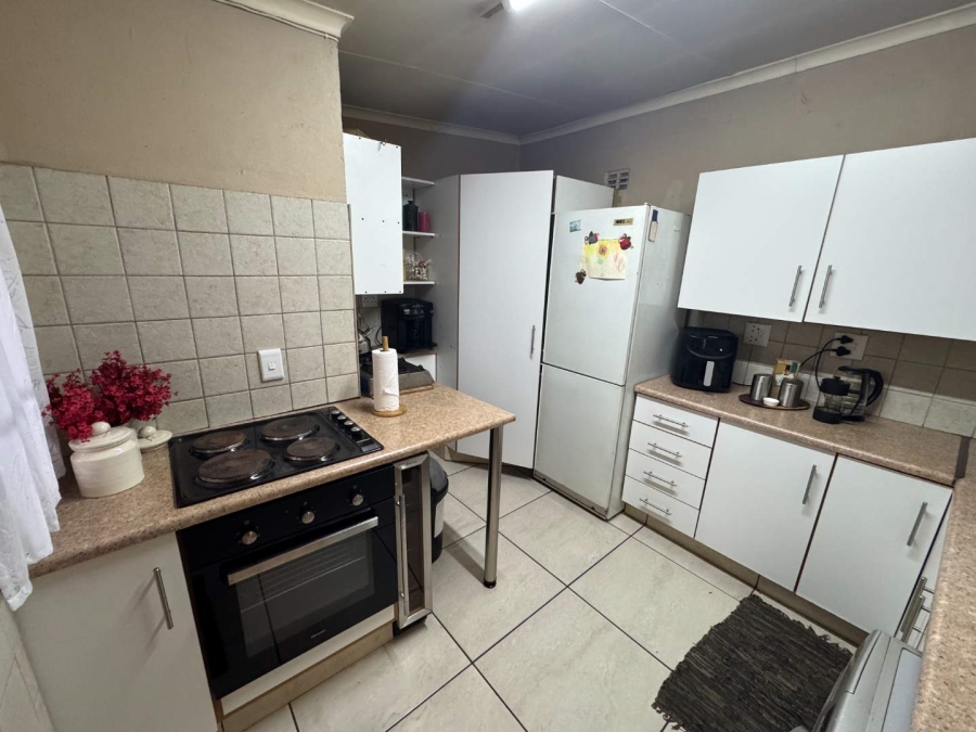 4 Bedroom Property for Sale in Florentia Gauteng