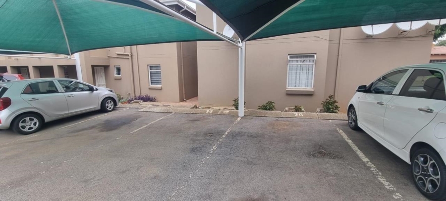2 Bedroom Property for Sale in Florentia Gauteng