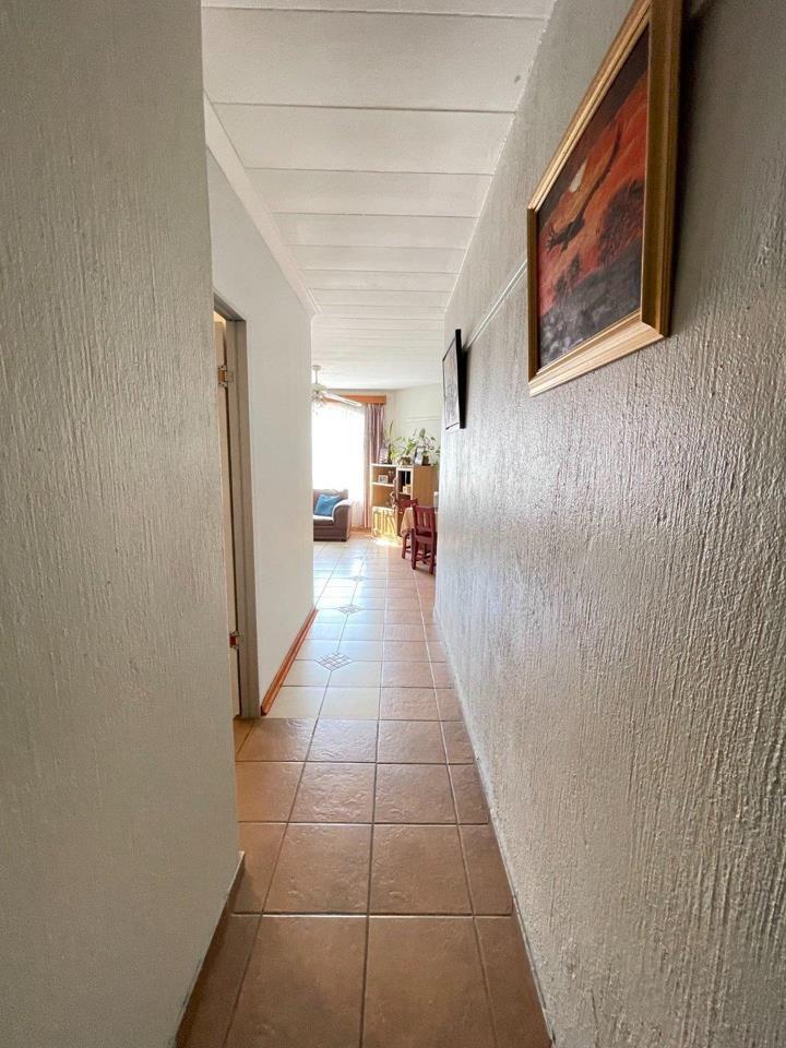 2 Bedroom Property for Sale in Albemarle Gauteng