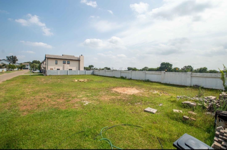 0 Bedroom Property for Sale in Brentwood Park Gauteng