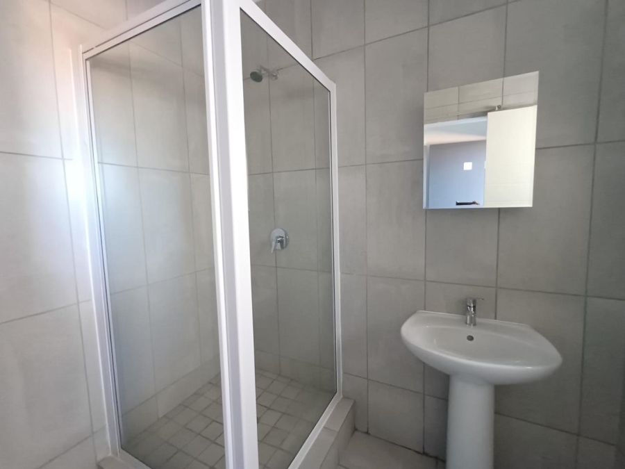 To Let 1 Bedroom Property for Rent in Ferndale Gauteng