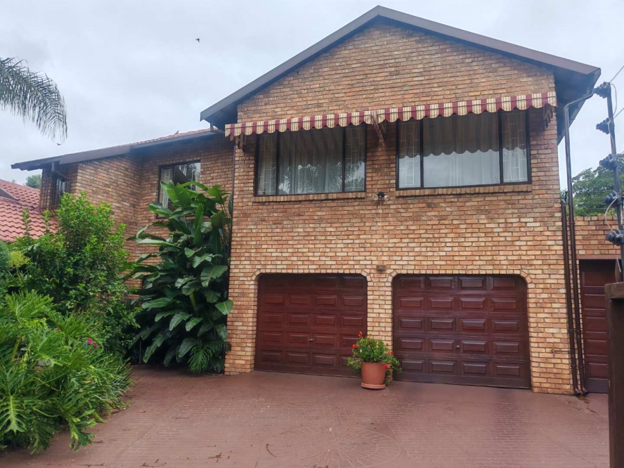 4 Bedroom Property for Sale in Eldoraigne Gauteng
