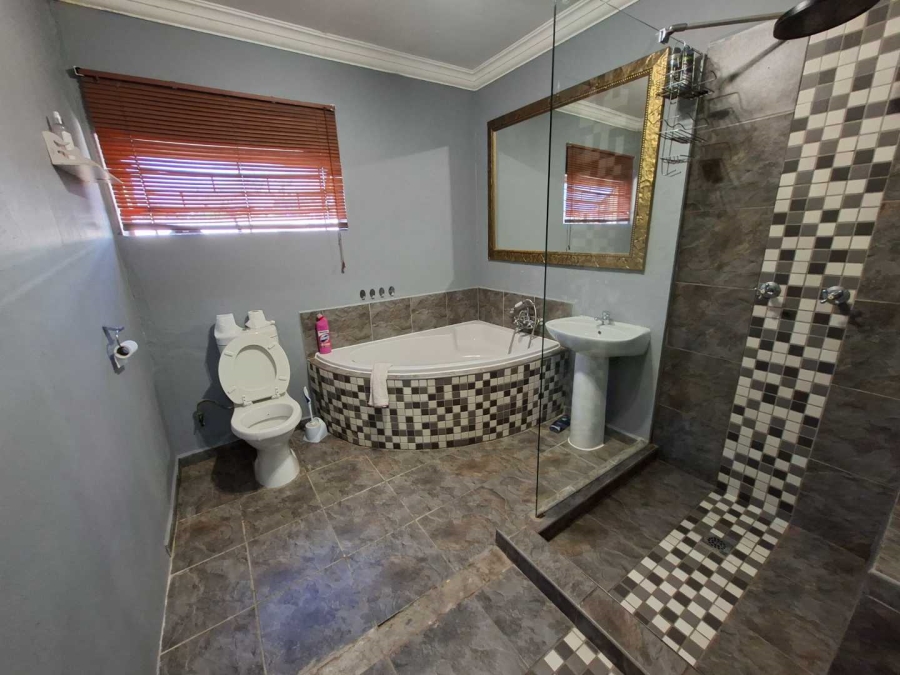 3 Bedroom Property for Sale in Villieria Gauteng