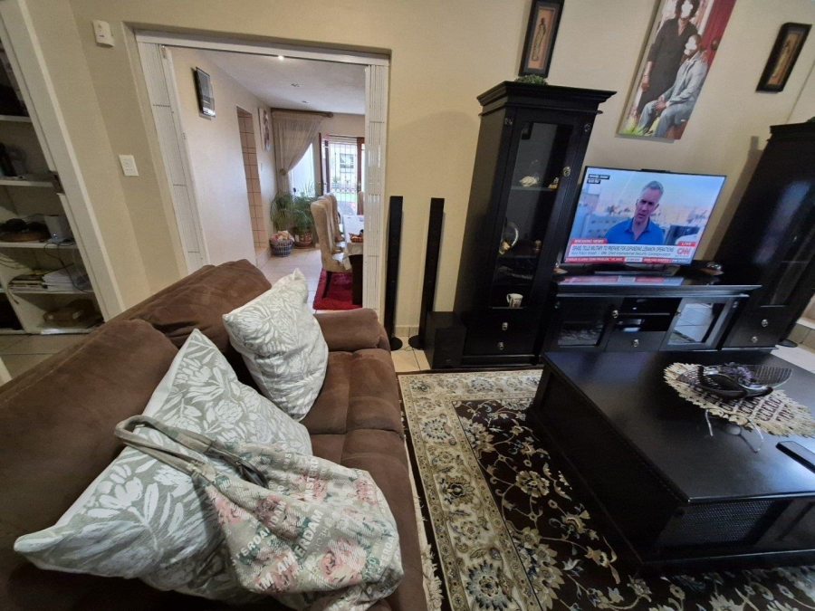 5 Bedroom Property for Sale in Rietvalleirand Gauteng