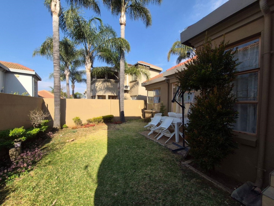 5 Bedroom Property for Sale in Rietvalleirand Gauteng