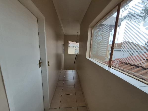 5 Bedroom Property for Sale in Rietvalleirand Gauteng