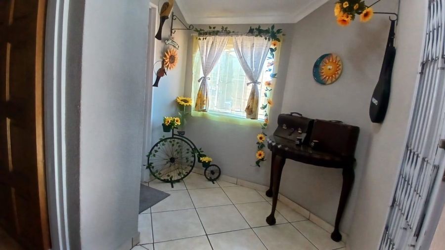 6 Bedroom Property for Sale in Kempton Park Ext 4 Gauteng