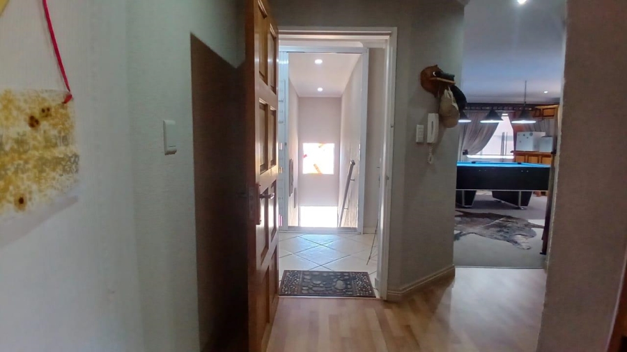 6 Bedroom Property for Sale in Kempton Park Ext 4 Gauteng