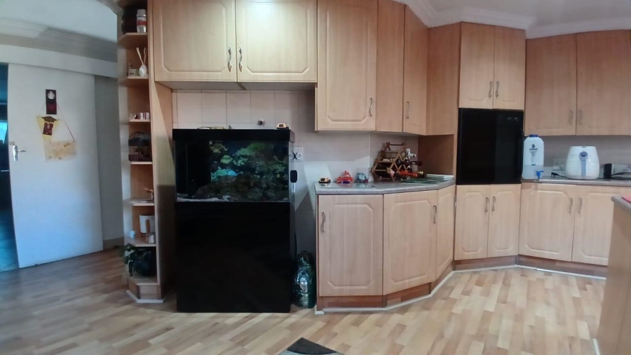 6 Bedroom Property for Sale in Kempton Park Ext 4 Gauteng