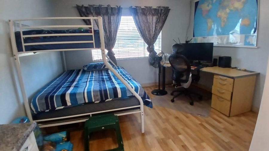 6 Bedroom Property for Sale in Kempton Park Ext 4 Gauteng