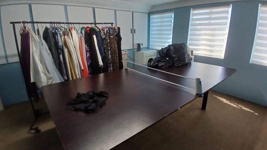 6 Bedroom Property for Sale in Kempton Park Ext 4 Gauteng