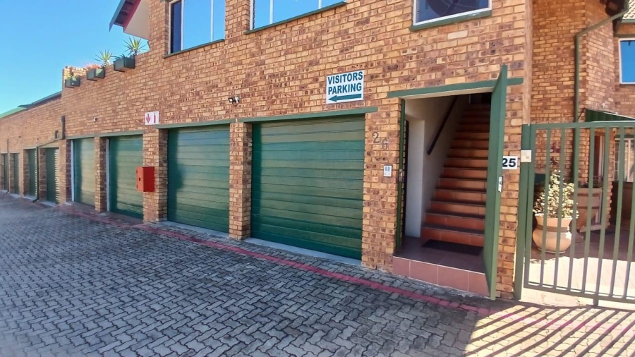 6 Bedroom Property for Sale in Kempton Park Ext 4 Gauteng