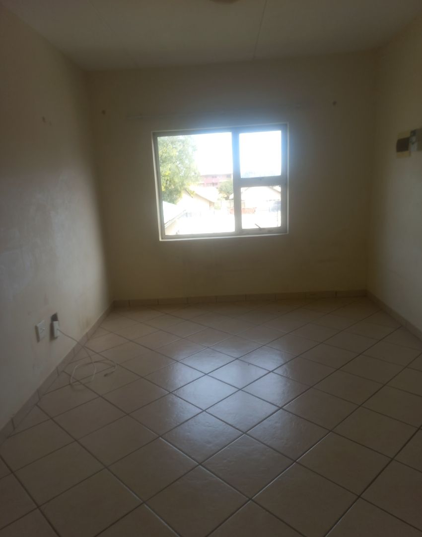 2 Bedroom Property for Sale in Kempton Park Gauteng