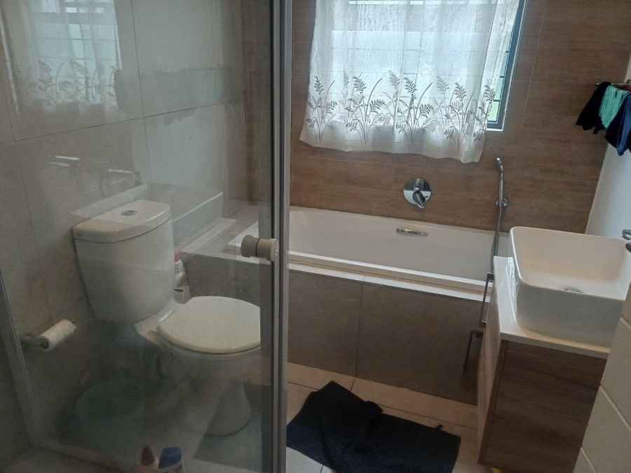 3 Bedroom Property for Sale in Modderfontein Gauteng