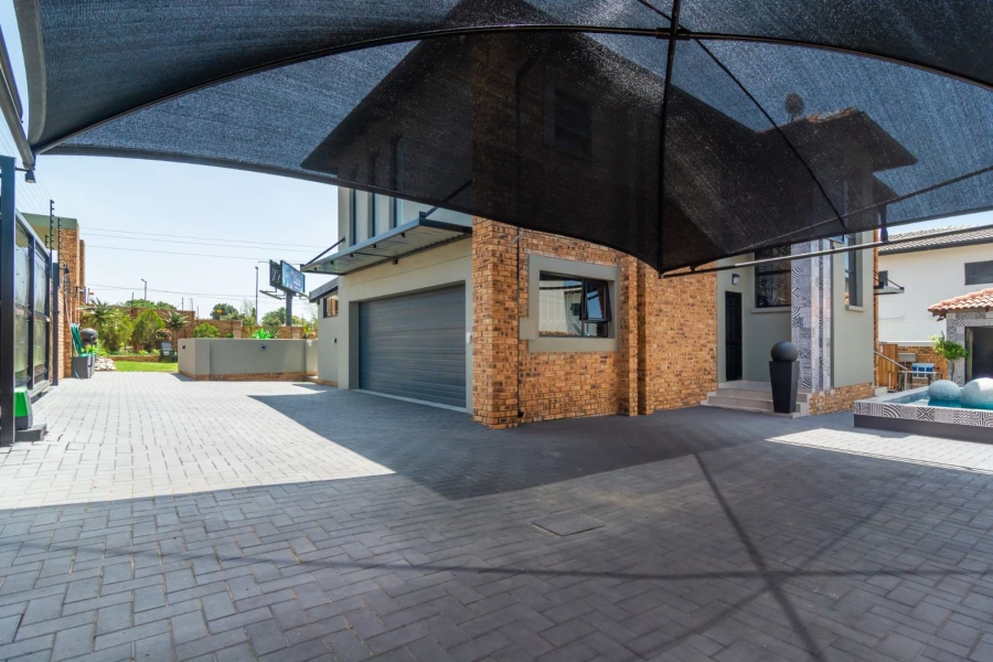 3 Bedroom Property for Sale in Homes Haven Gauteng