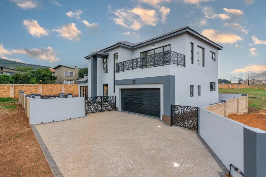 3 Bedroom Property for Sale in Homes Haven Gauteng