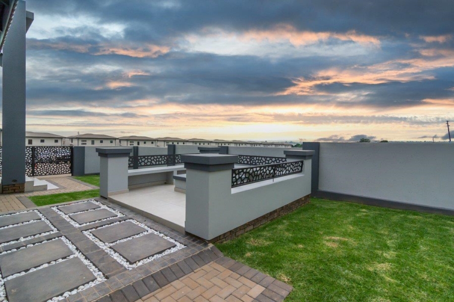 3 Bedroom Property for Sale in Homes Haven Gauteng