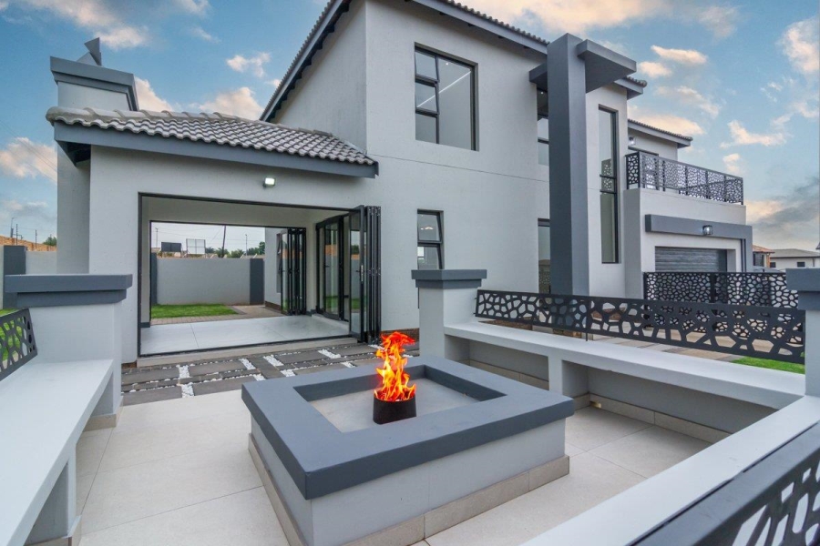 3 Bedroom Property for Sale in Homes Haven Gauteng