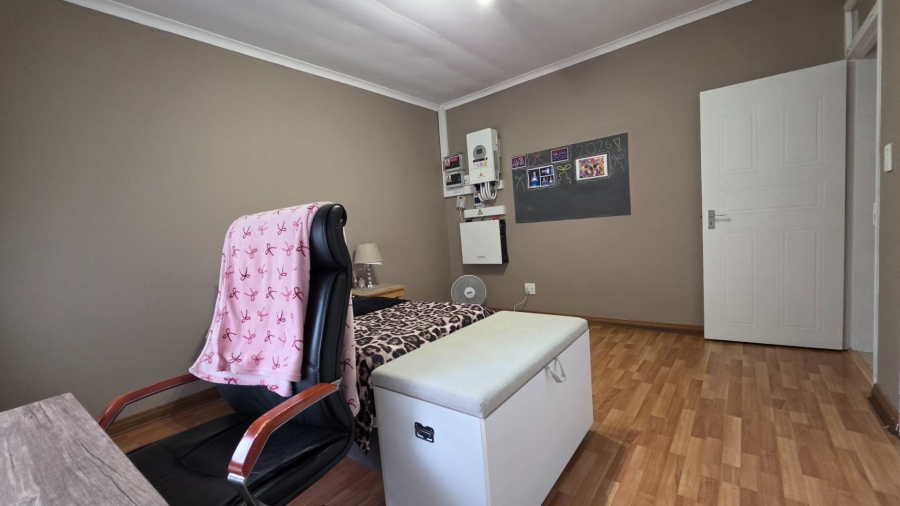 3 Bedroom Property for Sale in South Crest Gauteng
