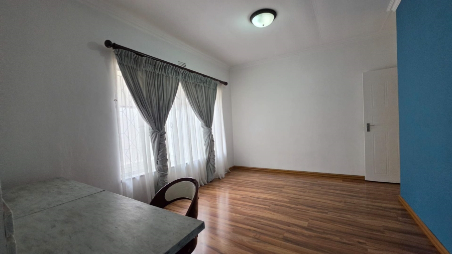 3 Bedroom Property for Sale in South Crest Gauteng