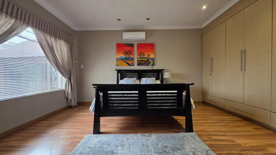 3 Bedroom Property for Sale in South Crest Gauteng