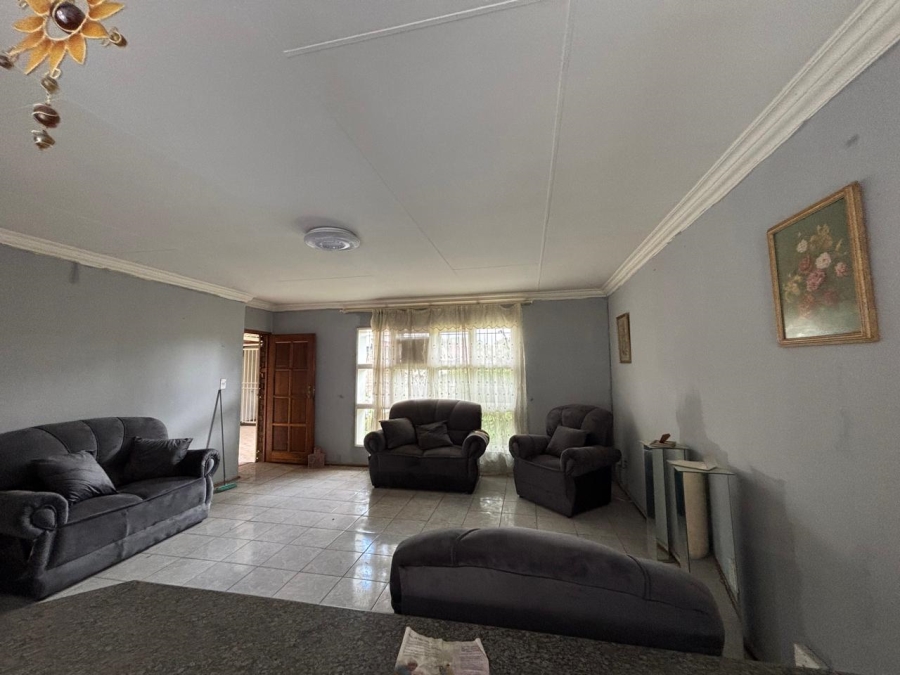 2 Bedroom Property for Sale in Mayfield Gauteng