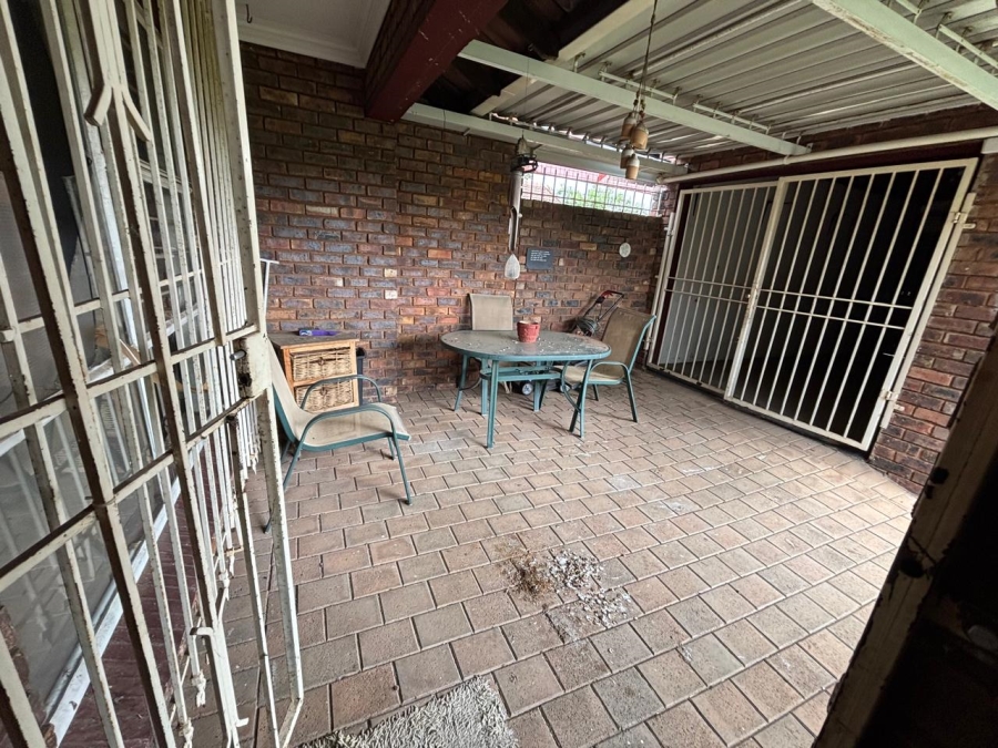 2 Bedroom Property for Sale in Mayfield Gauteng