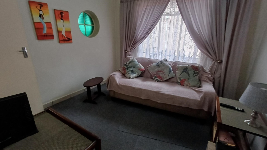 3 Bedroom Property for Sale in South Crest Gauteng