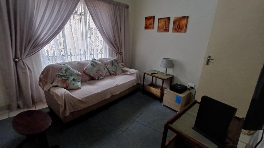 3 Bedroom Property for Sale in South Crest Gauteng