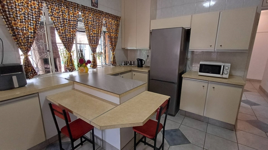 3 Bedroom Property for Sale in South Crest Gauteng