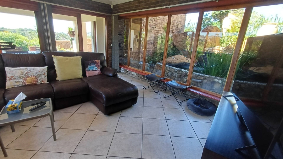 5 Bedroom Property for Sale in Ridgeway Gauteng