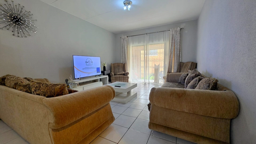 3 Bedroom Property for Sale in New Market Gauteng