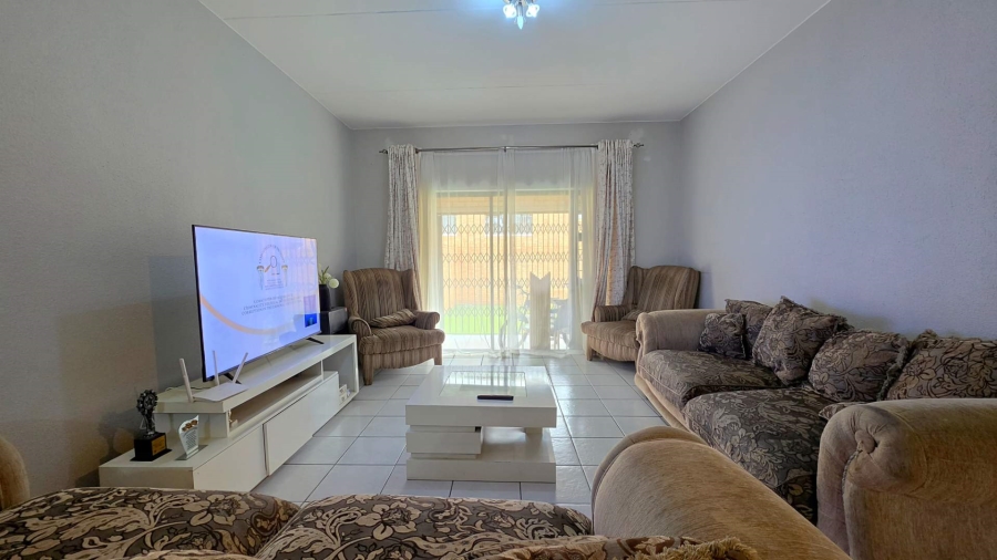 3 Bedroom Property for Sale in New Market Gauteng
