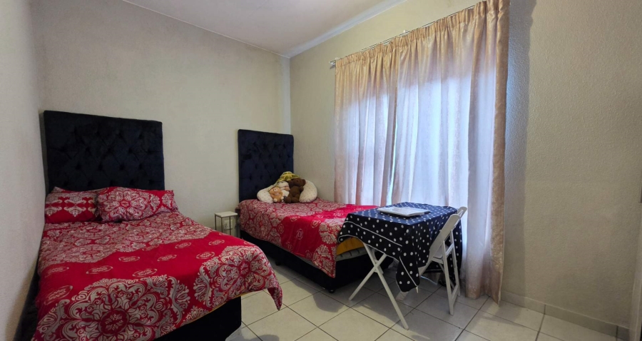 3 Bedroom Property for Sale in New Market Gauteng