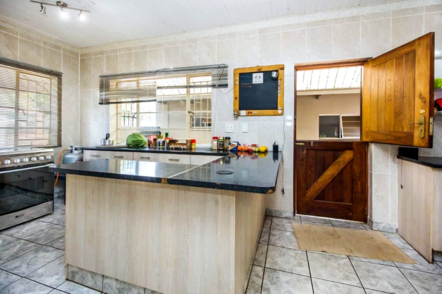 4 Bedroom Property for Sale in Meyerspark Gauteng