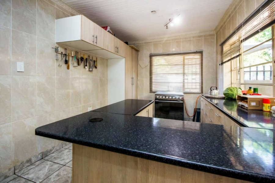 4 Bedroom Property for Sale in Meyerspark Gauteng