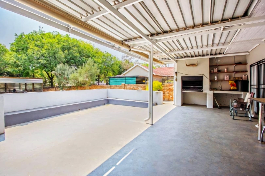 4 Bedroom Property for Sale in Meyerspark Gauteng