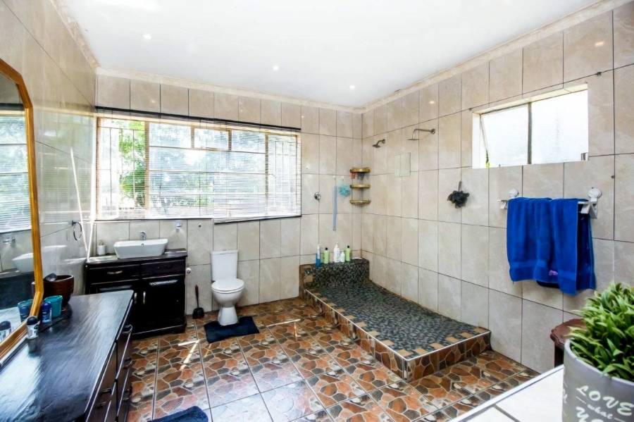 4 Bedroom Property for Sale in Meyerspark Gauteng